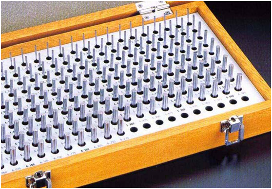 PEEK機(jī)加工零件內(nèi)孔塞規(guī)過(guò)盈配合生產(chǎn)與檢測(cè) PEEK機(jī)加工零件內(nèi)孔塞規(guī)過(guò)盈配合生產(chǎn)與檢測(cè)